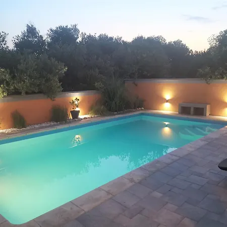 Nyaraló Summer Escape In Barbat Mit Garten Und Aussicht