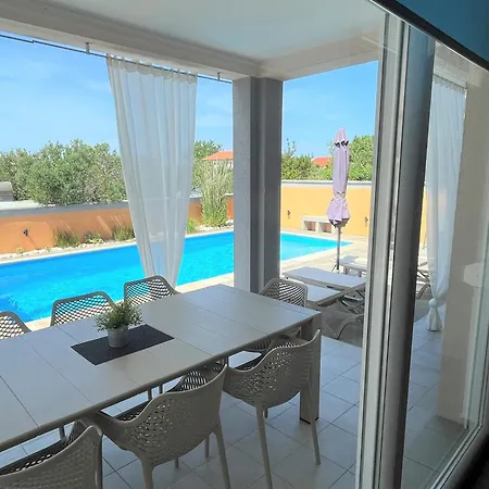 Summer Escape In Barbat Mit Garten Und Aussicht * Barbat na Rabu